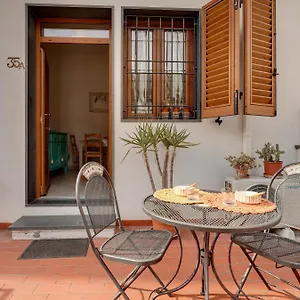 Appartamento A Casa Di Greta, Prato (Prato)